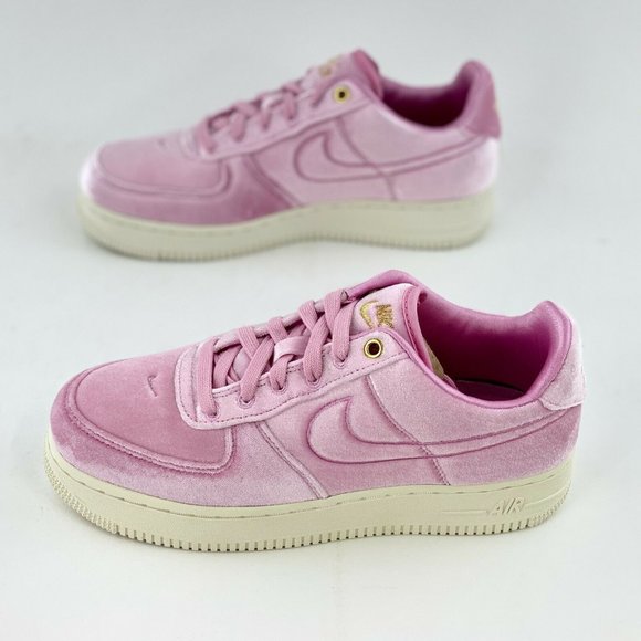 Nike Air Force 1 Low 07 Premium Pink Velour Women's Size 6 Sneakers - Picture 3 of 13